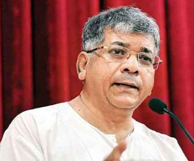 Photo of आम चुनावों के पहले शुरू हुई नई पार्टी VBA का कहना है कि NCP के दस विधायक इसके संपर्क में,,,