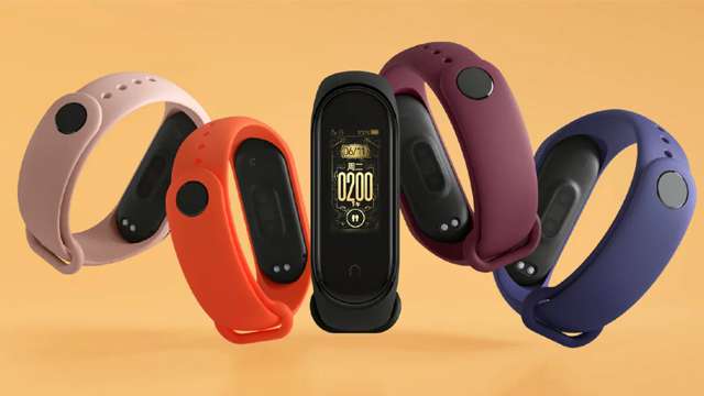 Photo of 20 दिनों की बैटरी लाइफ के साथ Xiaomi ने लॉन्च किया Mi Band 4, जानें अन्य खासियतें