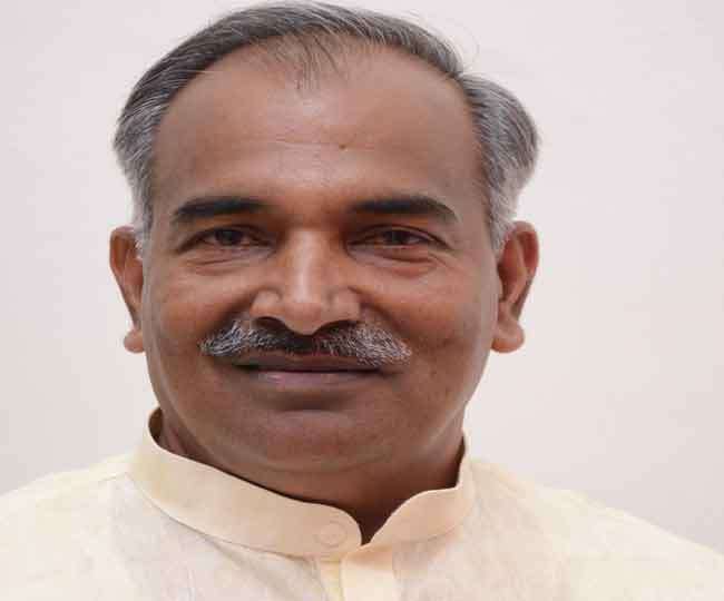 Photo of विद्यालयों में रिक्त पड़े एलटी और प्रवक्ता के लगभग 4000 पदों पर होगी भर्ती