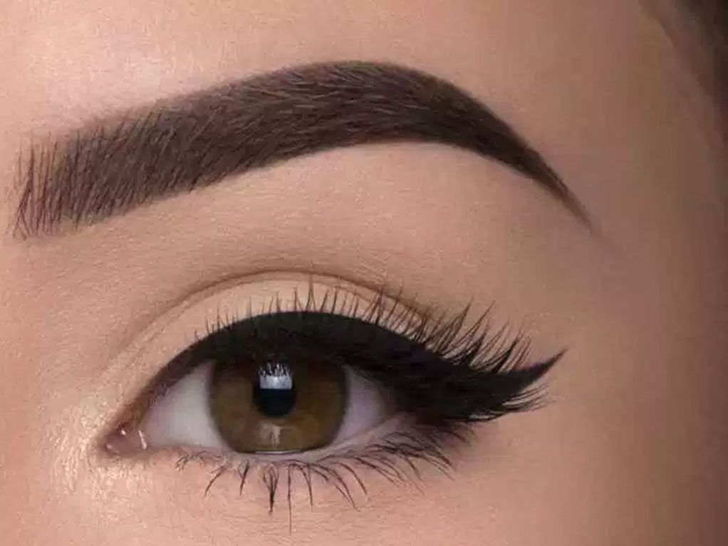 Photo of अपनी आईब्रो को करे घना और दिखे खुबसूरत इन ब्यूटी टिप्स की मदद से