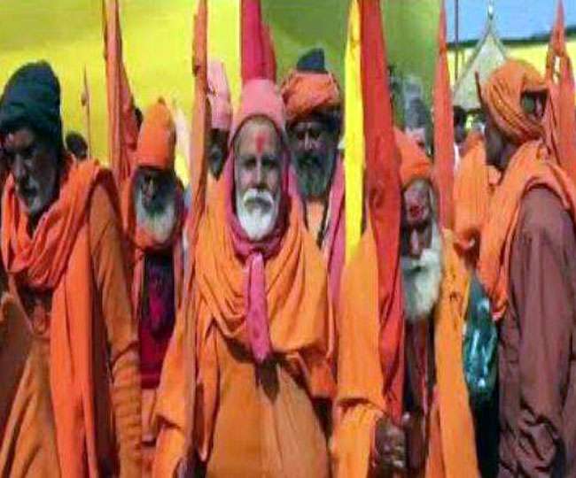Photo of अयोध्या में धर्म संसद आज, राम मंदिर पर ले सकते है बड़ा निर्णय….पढ़े पूरी खबर