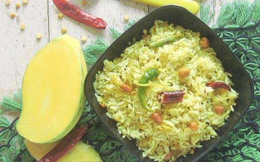 Photo of झटपट से बनने वाली टेस्टी डिश रॉ मैंगो राइस