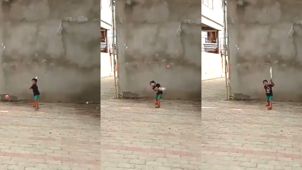 Photo of इस वीडियो में एक मासूम को किसी अनुभवी क्रिकेटर की तरह ही बल्ले से शॉट लगाकर दिखाया अपना हुनर….