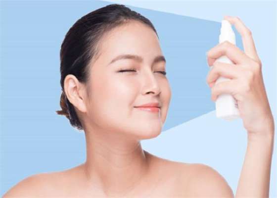 Photo of चेहरे के लिए बहुत ही लाभकारी है FACE MIST जानिए इसके फायदे