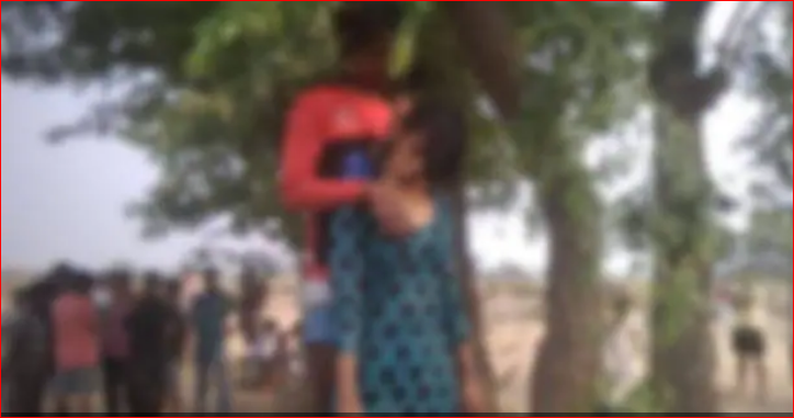 Photo of UP के गोरखपुर में प्रेमी-प्रेमिका की पेड़ से लटकती मिली लाश, लोग ने जताई हत्या की आशंका