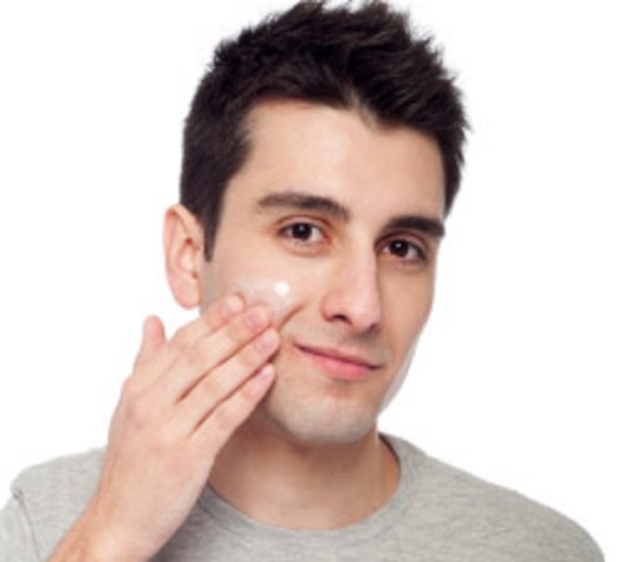 Photo of पुरुष भी चाहते हैं निखरी त्वचा, इस तरह दूर करें टैनिंग की समस्या