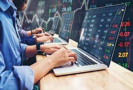 Photo of लाल निशान पर बंद हुआ शेयर बाजार ,सेंसेक्स 90 अंक और चढ़ा