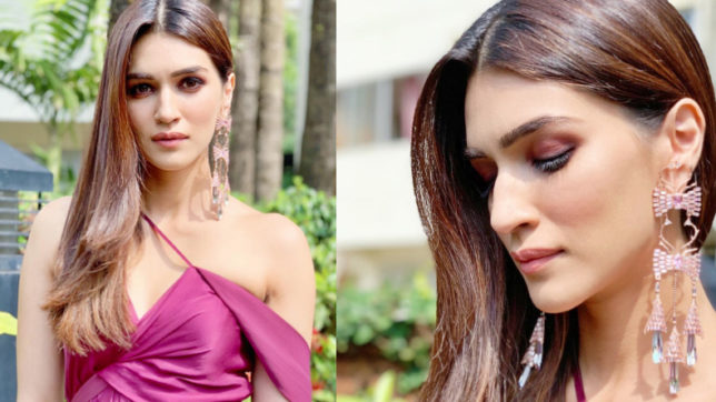 Photo of एक्ट्रेस Kriti Sanon  ने फिल्मी सितारों के बच्चों को लेकर कही ऐसी बात जानकर आप भी हो जाएंगे हैरान!