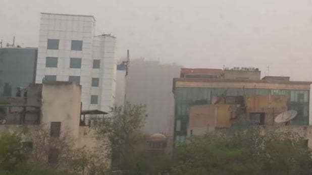 Photo of दिल्ली-NCR में  सुबह मौसम ने अचानक ली करवट, गर्मी से मिली राहत