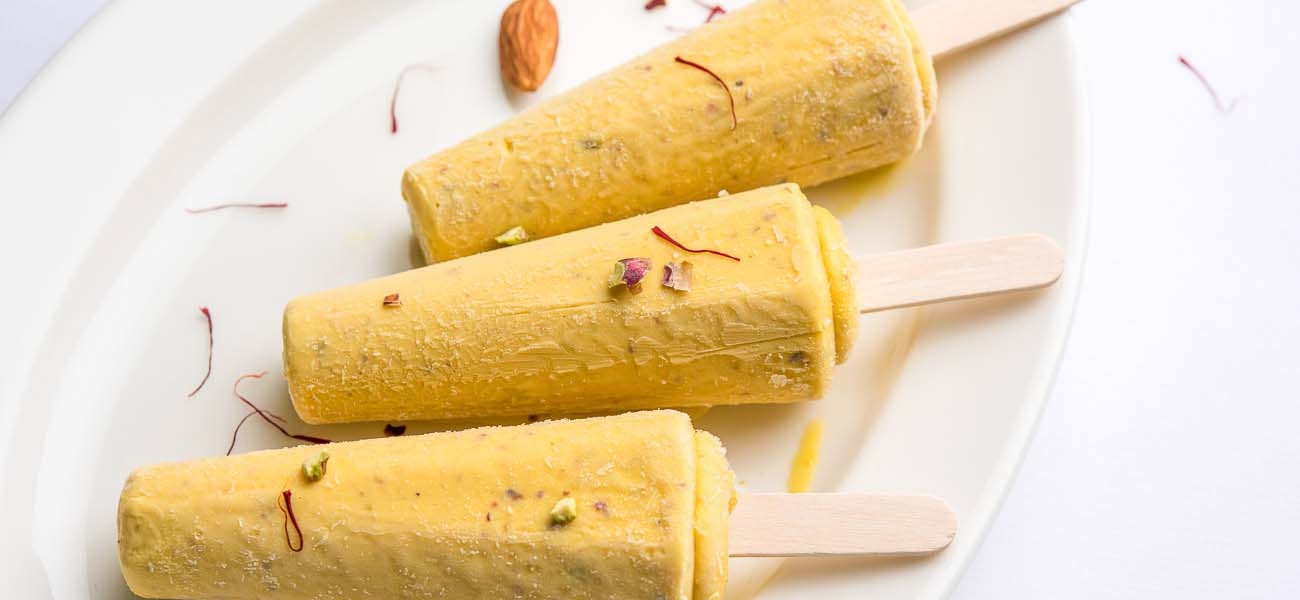 Photo of इस गर्मी में घर पर बनाएं बादाम गुलकंद की कुल्फी