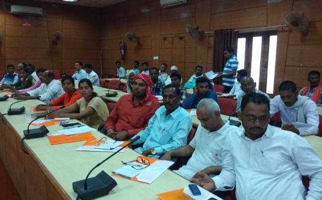 Photo of प्रधान व सचिव शुद्ध पेयजल उपलब्ध कराने के लिए जमा कराएं जल शुल्क….