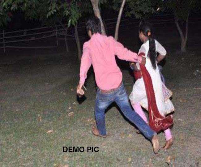 Photo of प्रेमी अपनी प्रेमिका को दूसरी बार लेकर भागा, फिर अपने अपहरण का झूठा नाटक कर परिजनों से की फिरौती की मांग