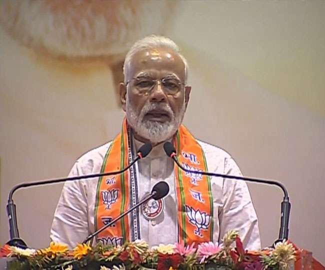 Photo of करीब चार घंटा के प्रवास में पीएम मोदी बोले- किसी भी समाधान को समस्या बना देंगे पेशेवर निराशावादी