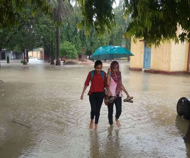 Photo of UP में मौसम विभाग के अनुसार बारिश का सिलसिला फिलहाल ऐसे ही रहेगा जारी