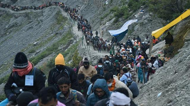 Photo of अमरनाथ यात्रा: 22 हजार श्रद्धालुओं ने तीन दिनों में किए बाबा बर्फानी के दर्शन