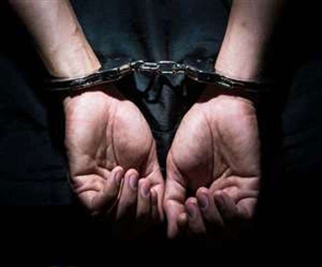 Photo of  काला जादू करके छिपे हुए खजाने का पता लगाने वाले एक गिरोह के आठ लोगों को किया गिरफ्तार