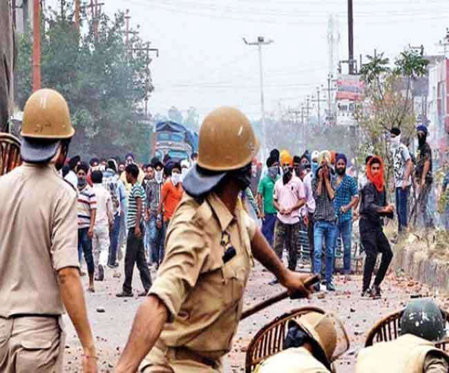 Photo of श्री गुरुग्रंथ साहिब से बेअदबी मामले मेें CBI की क्‍लोजर रिपोर्ट से पंजाब पुलिस सवालों के घेरे में…