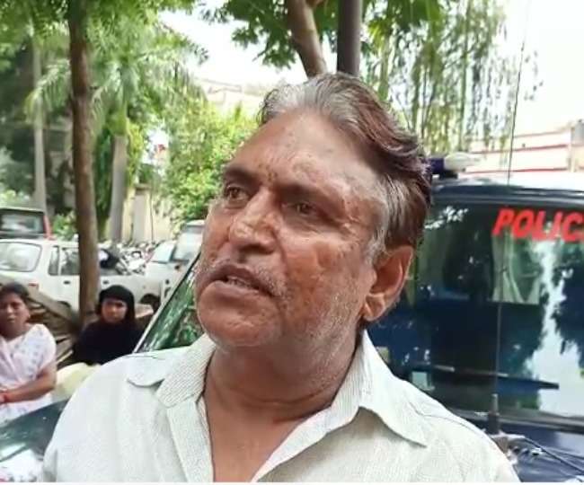 Photo of यू-ट्यूब पर व‍िवाद‍ित गाना गाने के जुर्म में लखनऊ पुल‍िस ने चार लोगों को  ल‍िया ह‍िरासत में