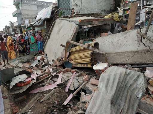 Photo of बांगरमऊ-लखनऊ मार्ग पर दर्दनाक हादसे में महिला की मौत, पति जख्मी