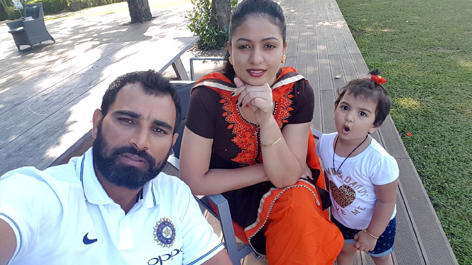 Photo of तेज गेंदबाज मोहम्मद शमी ने बेटी के जन्मदिन पर शुभकामनाएं देते हुए एक भावुक किया ट्वीट…..