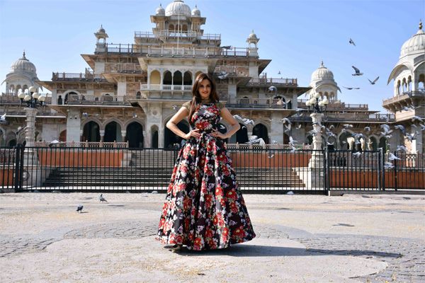 Photo of खास हैं ये जगह PRE वेडिंग शूट के लिए, ज़रूर जाये