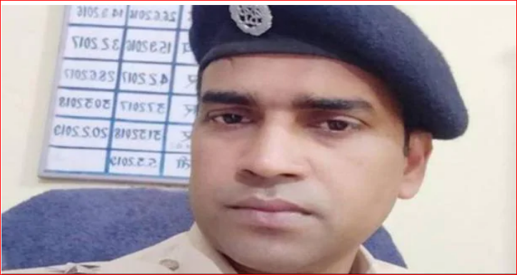 Photo of रिश्वत लेकर छोड़ने के आरोप में थाना प्रभारी समेत 5 पुलिसकर्मी हुए गिरफ्तार