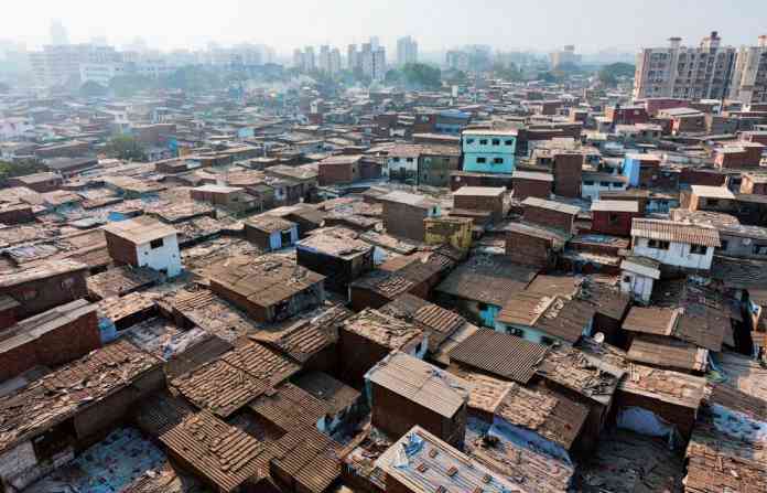 Photo of क्या दिल दहलाने वाली है मुंबई… एशिया की सबसे बड़ी झुग्गी तक पहुंचा कोरोना
