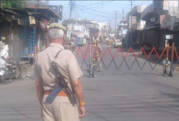 Photo of देशभर में 19 दिन के लिए बढ़ा लॉकडाउन, ट्रेन से लेकर नहीं चलेगी….