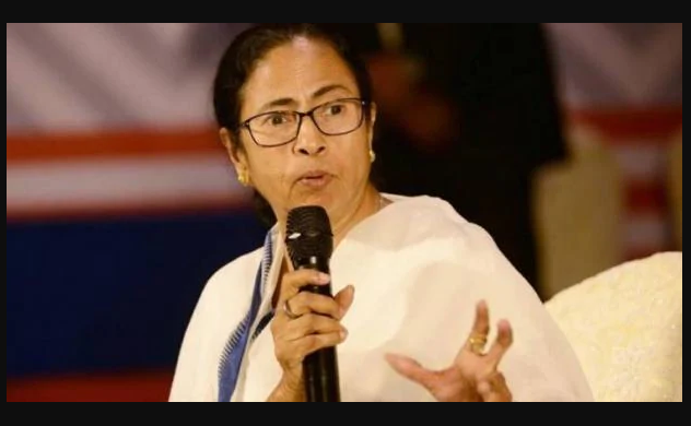 Photo of कोरोना को लेकर ममता बनर्जी ने पीएम मोदी को लिखा, मांगा इतने करोड़ का..