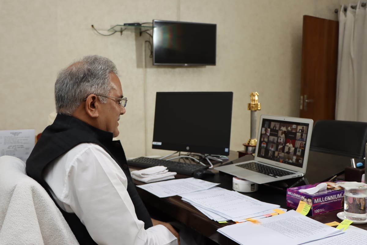 Photo of सोनिया को दी लाकडाउन में किए उपायों की भूपेश ने जानकारी