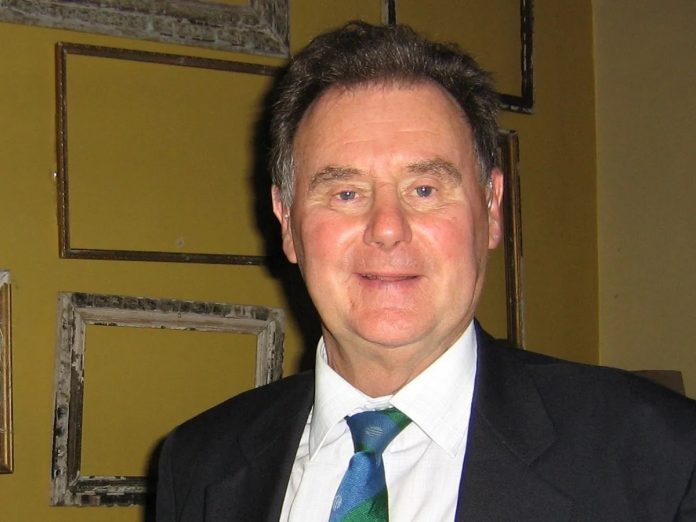 Photo of डकवर्थ-लुईस पद्धति के सूत्रधार टोनी लुईस का निधन