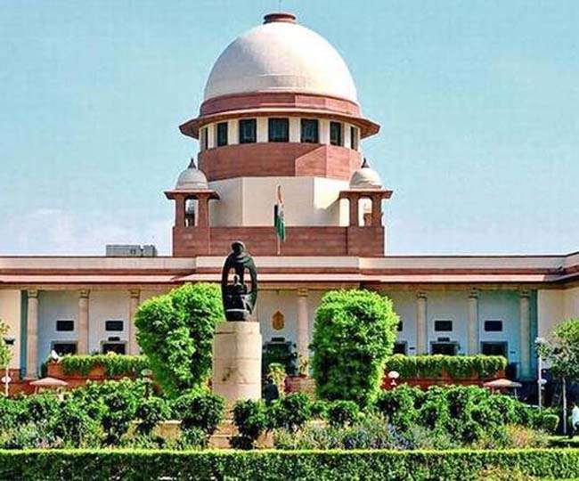 Photo of 69000 शिक्षक भर्ती: SC ने 37 हजार पदों को होल्ड करने का दिया आदेश, टॉपर भी गिरफ्तार