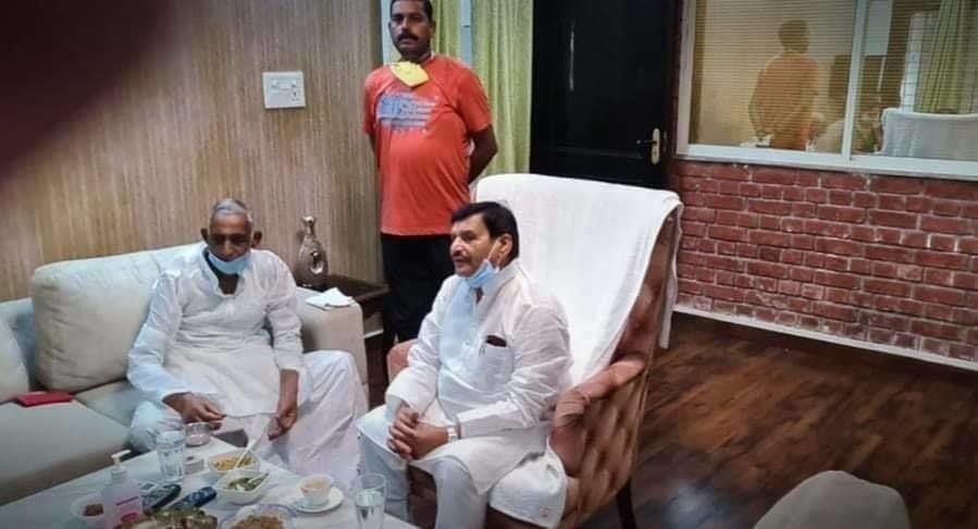 Photo of सपा के इस बड़े नेता की मौत के बाद भावुक हुए शिवपाल
