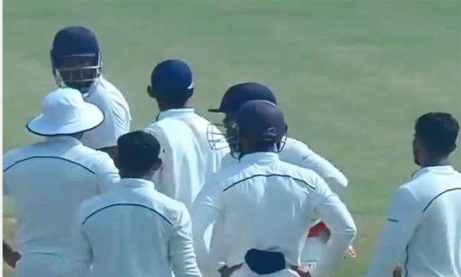 Photo of भारत के इस बड़े क्रिकेटर का घर में मिला शव, खेल जगत में शौक की लहर…