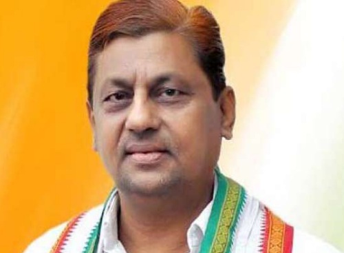 Photo of हाथी रिजर्व की सीमा में आने वाले कोल ब्लाकों की नीलामी को रोकने जावेडकर को पत्र