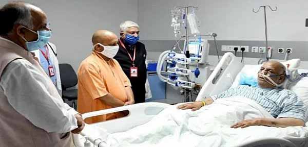 Photo of एमपी के राज्यपाल टंडन की हालत गंभीर, शिवराज चौहान देखने गए अस्पताल