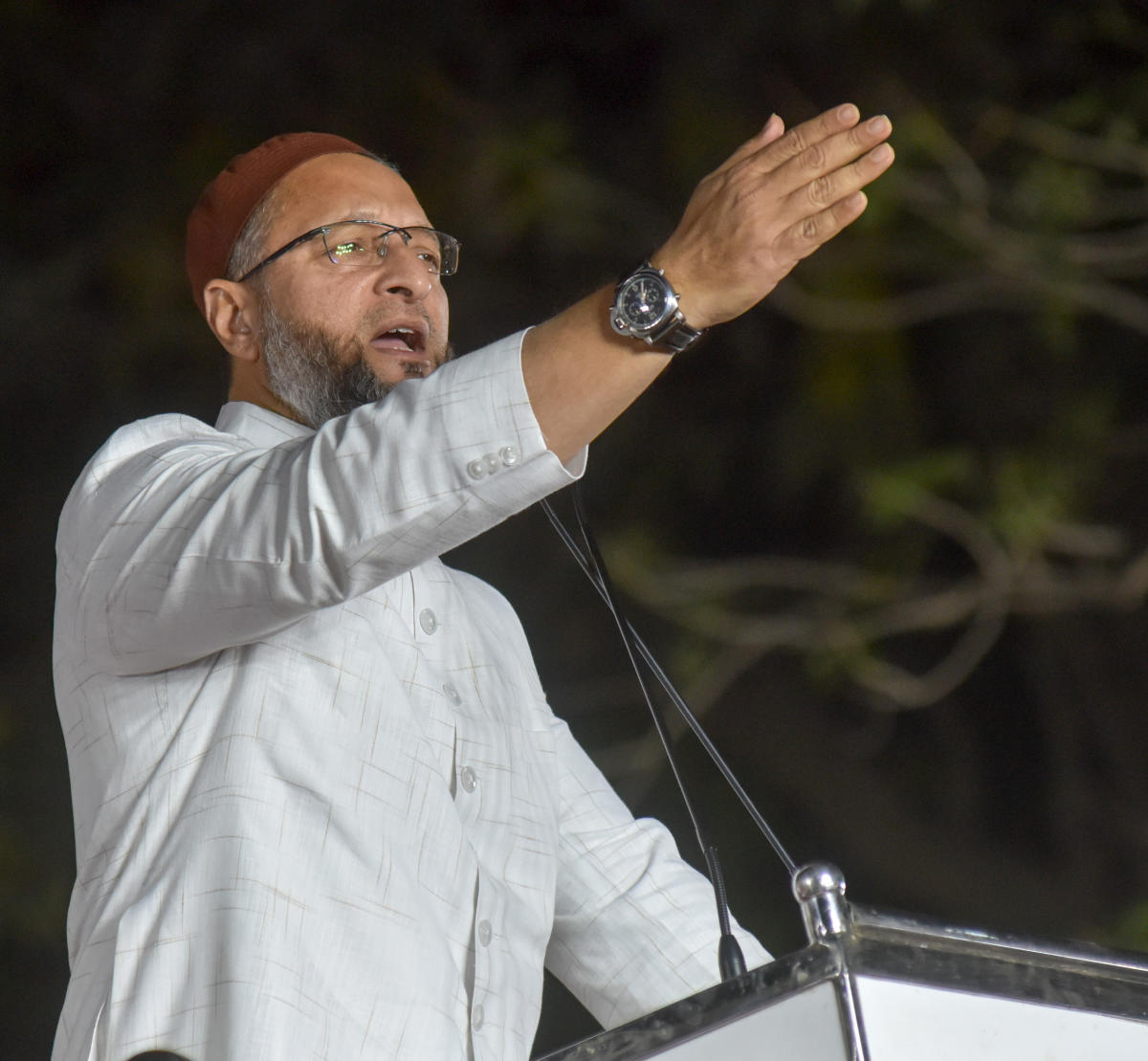 Photo of ओवैसी ने पूछा सरकार से सवाल, चीन ने भारत की ज़मीन पर कब्ज़ा किया क्या?