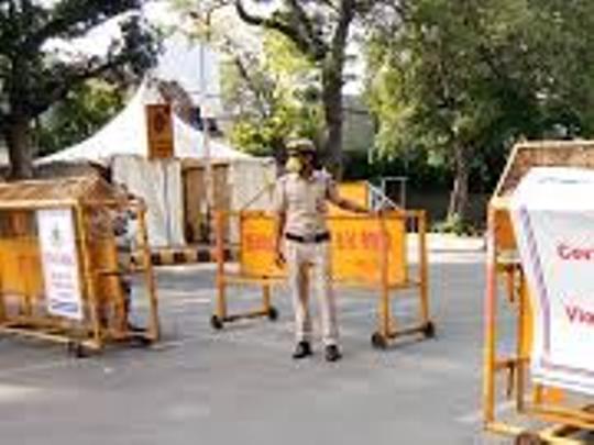 Photo of नए मरीज मिलने के बाद इंदिरा नगर, आलमबाग व निरालानगर में नये कन्टेनमेंट जोन