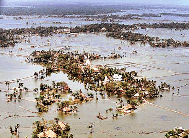 Photo of चीन पर मंडरा रहा है बड़ा खतरा, 80 साल बाद आया सबसे बड़ा प्रलय