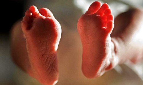 Photo of पिता हुआ हैवान, 54 दिन के नवजात को मारा थप्पड़, हालत नाजुक