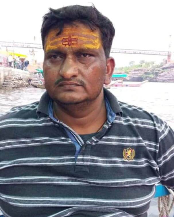 Photo of Pharmacist posted in Hathras Hospital died due to corona : news in hindi