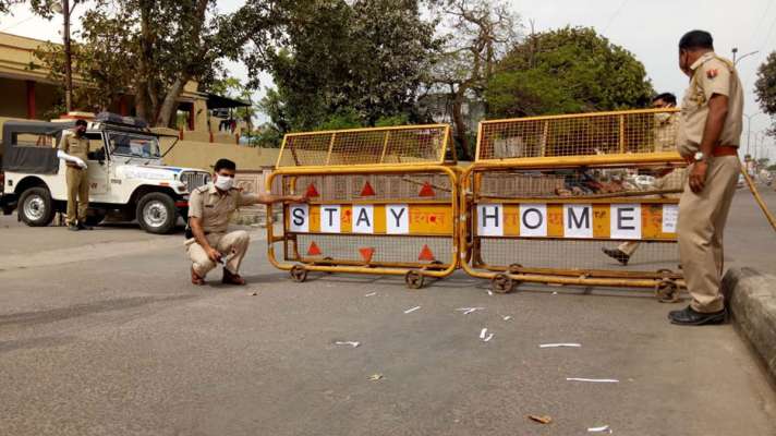 Photo of राजस्थान में कोरोना मरीजों का आंकड़ा 11 हजार पार अब राजस्थान सरकार ने बॉर्डर सील करने का फैसला लिया