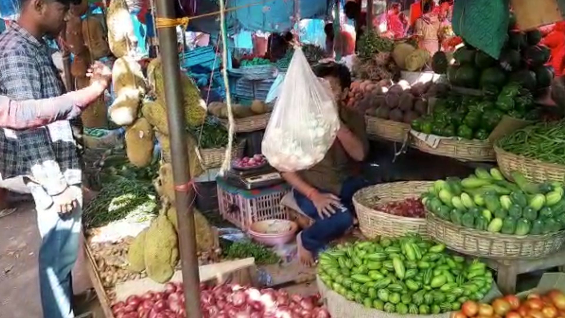 Photo of अब सब्जियों से कोरोना वायरस होने का सता रहा डर, ऐसे करें बचाव