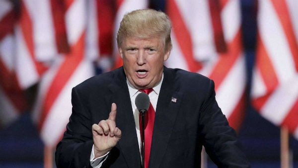 Photo of मैं कानून व्यवस्था वाला राष्ट्रपति हूं डोनाल्ड ट्रंप अब अमेरिका के 23 राज्यों में 17 हजार नेशनल गार्ड की तैनाती होंगे