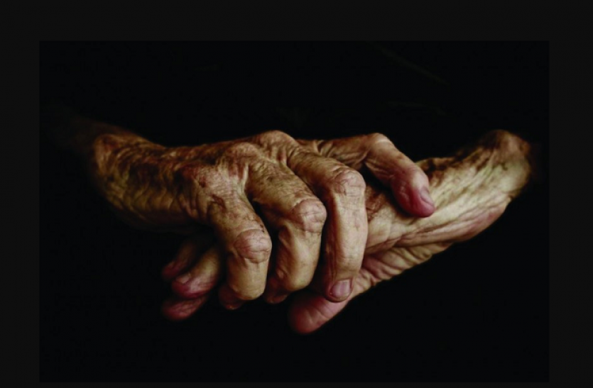 Photo of 43 साल पहले अपने परिवार बिछड़ी 90 साल की महिला मिली अब