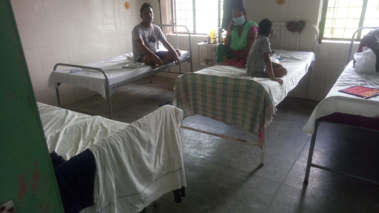 Photo of सीतापुर के अस्‍पतालों में व्यवस्था चाक-चौबंद, सीएमओ बोले- भीड़ बढ़ने से हुई समस्याएं