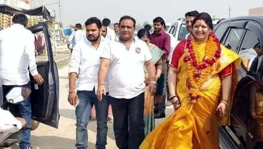 Photo of कमर में रिवाल्वर हाथों में मेहंदी लगाकर चलती थी ये लेडी डॉन, नाम सुनकर कांप उठते थे लोग