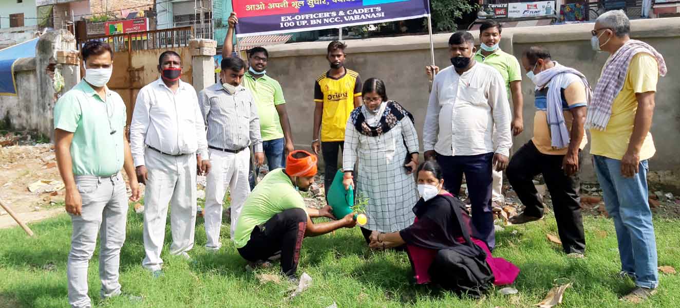 Photo of पज्जी चायवाले ने किया पौधारोपण