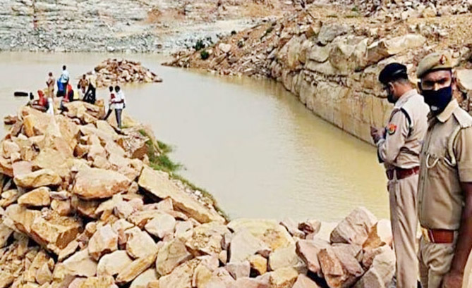 Photo of चुटकियों में ऐसे डूब गई इस परिवार की खुशियां
