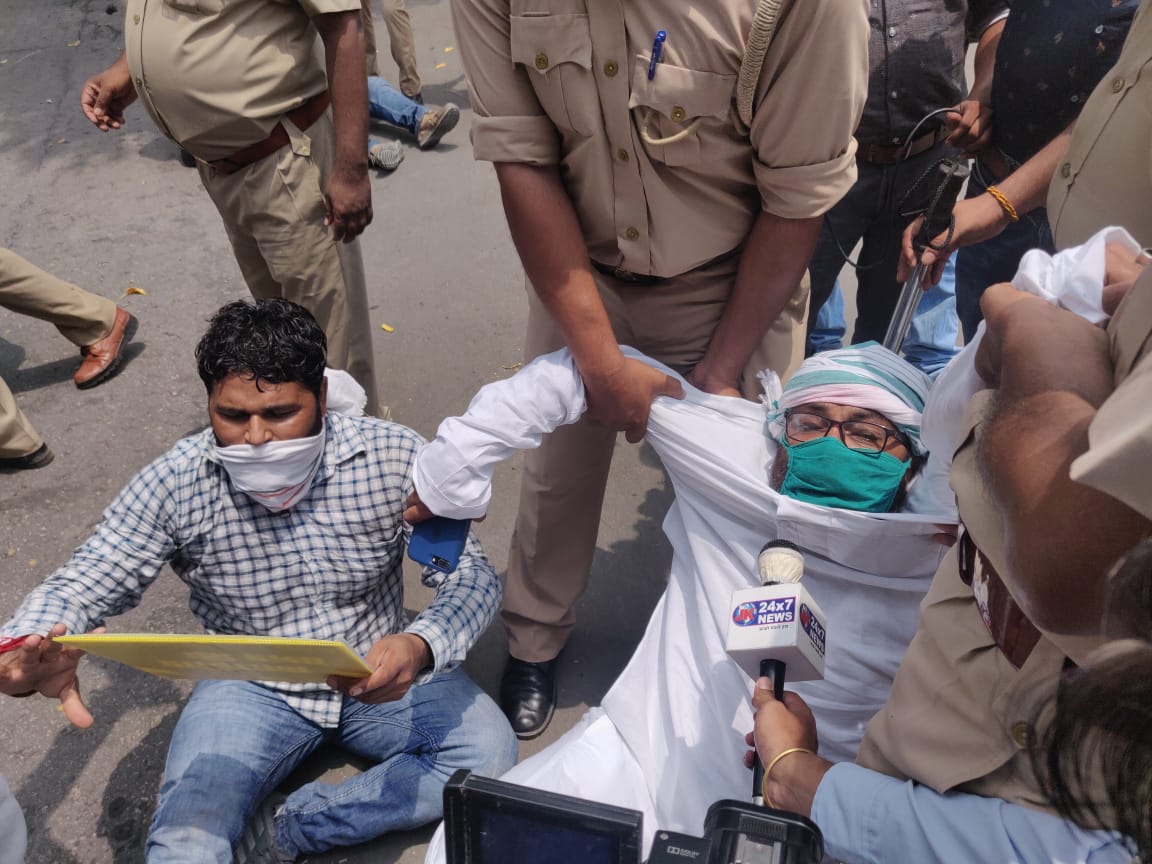 Photo of प्रदेश वार्ता : अभी यहां देखें सबसे पहले उत्तर प्रदेश की हर छोटी से बड़ी खबर